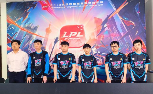 阵容升级与 阵容升级与