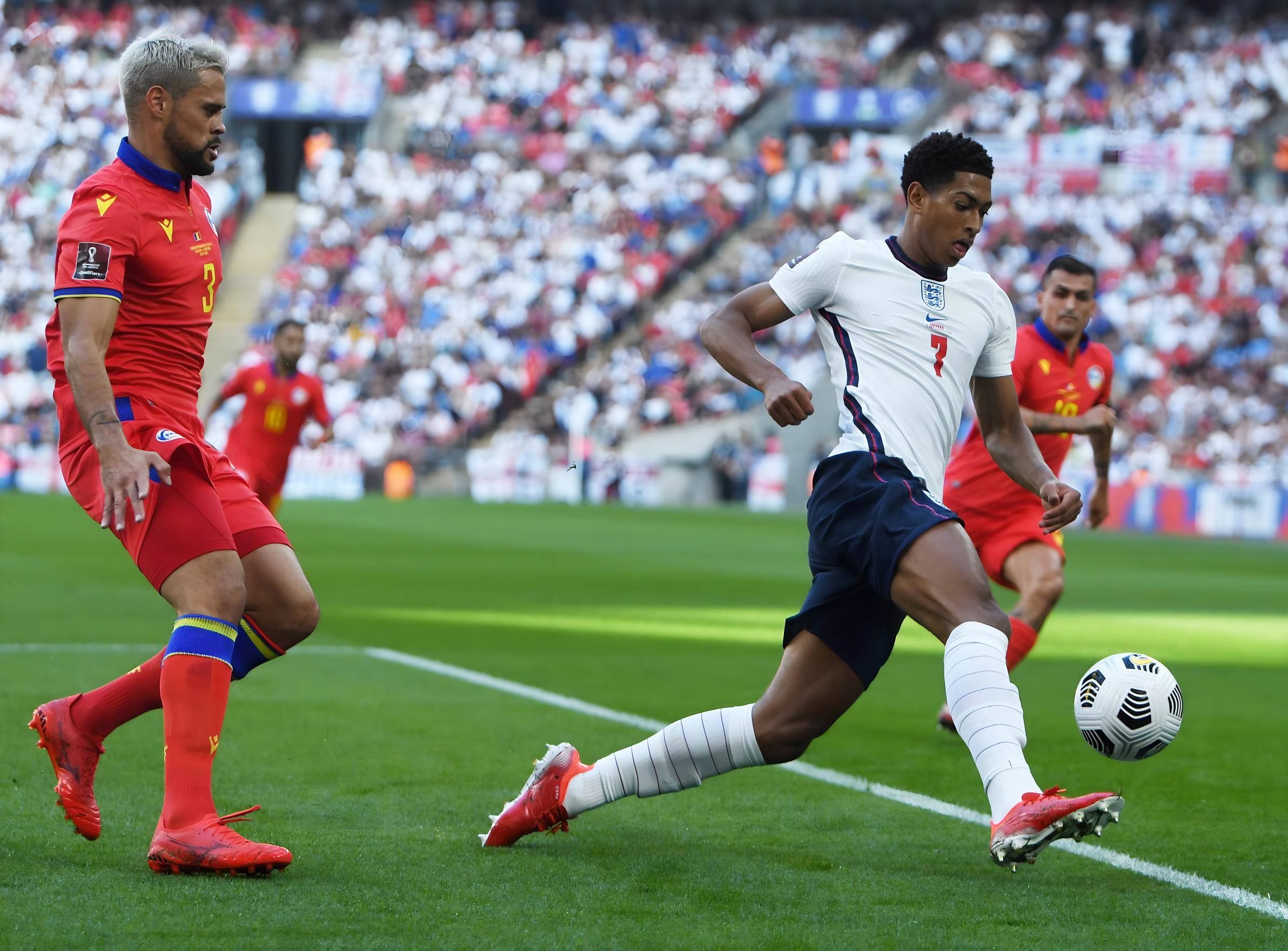 强调的是 强调的是