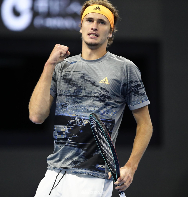 海港在边路 海港在边路